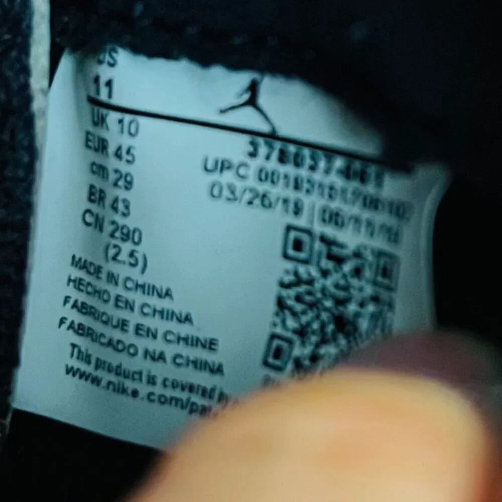 Size 11- Air Jordan 11 Retro 'Bred' (378038-061) 2019 969